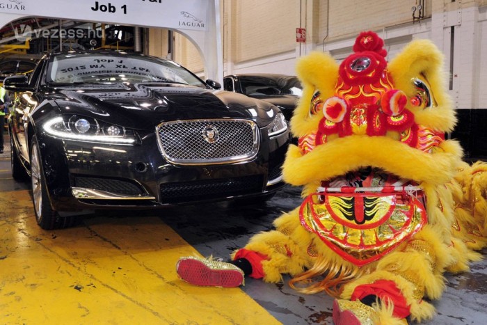 Kínába kerül a Jaguar