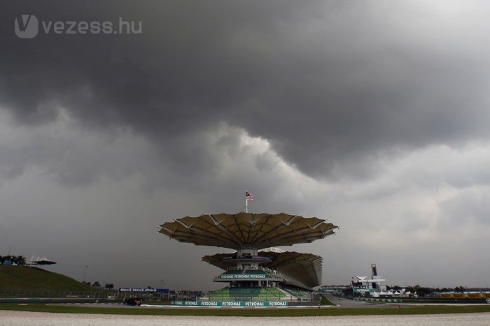 F1: Özönvíz lesz a hétvégén