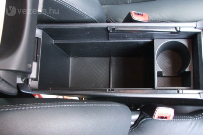 Benzinest a dízel helyett? 7 | Vezess Minden autóba kellene egy efféle láda. Szinte mindent elnyel, nagyon praktikus