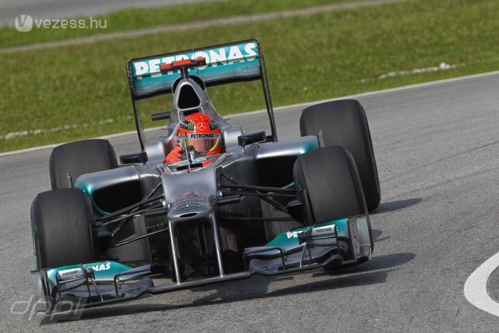 F1: Schumacher óvatosan optimista