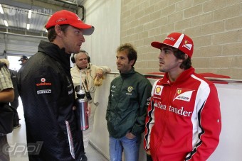 F1: Button lenne Alonso csapattársa