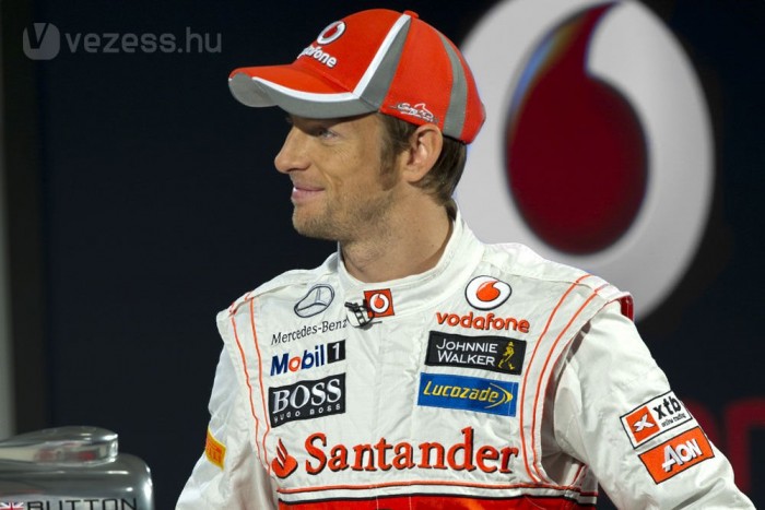 F1: Massa helyére hívták Buttont