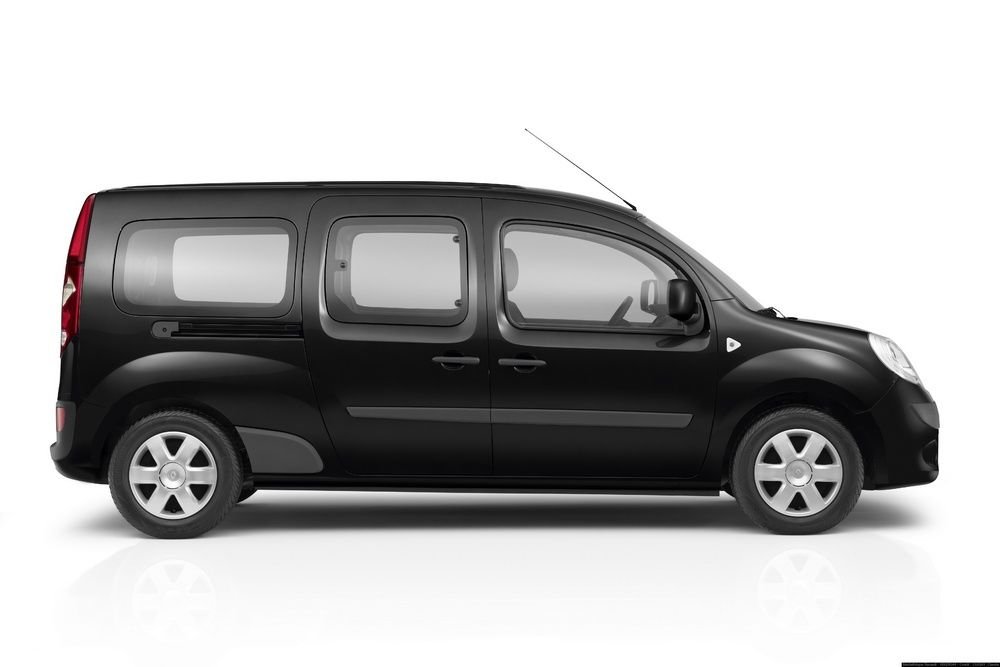 51509_401329_1000x700.jpg | Vezess | Vezess 30 centivel nőtt a tengelytáv a sima Kangoohoz képest, a Grand Kangoo 4,6 méter hosszú