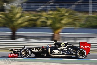 F1: A Lotus a harmadik erő?