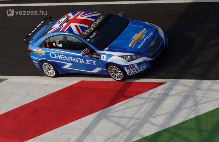 Gokartozás világsztárral 10