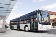 Az MAn Lion's City D2066-os motorja 320 lóerős és Euro 6-os.