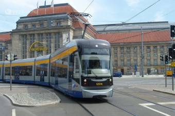 Ingyen buszozás a magas benzinár miatt