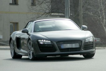 Frissül az Audi szupersportkocsija