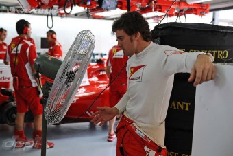 F1: Alonso nem győzni megy Kínába