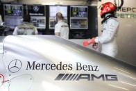 F1: A Mercedesnél a kiszállás a téma 2