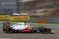 F1: Rosbergé a pole Kínában 25