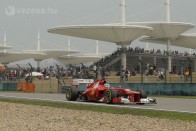 F1: Rosbergé a pole Kínában 36