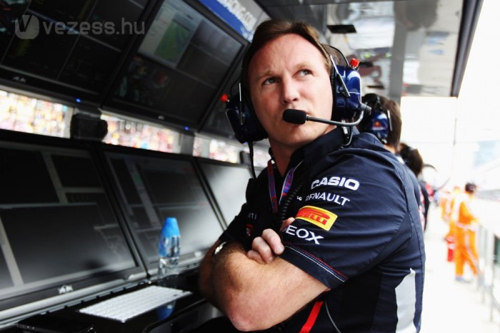 F1: Kipufogós döntéskényszerben a Red Bull 2 F1: Kipufogós döntéskényszerben a Red Bull 2