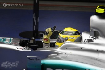 F1: Rosberg megcsinálta, nyert a Mercedes