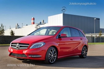 Húszmillióért kelt el az első magyar Merci