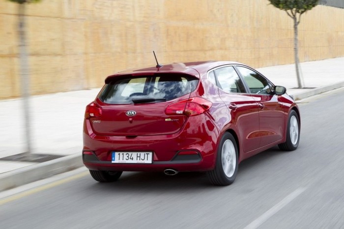 Új Cee’d: Gyere Kia hóra! 11 | Vezess Csendes a Kia, így a nagy gördülési zaj zavaró