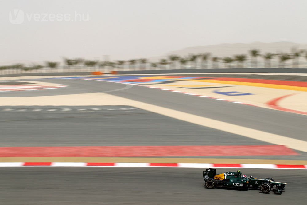 F1: Rosberg jó úton a pole felé 24