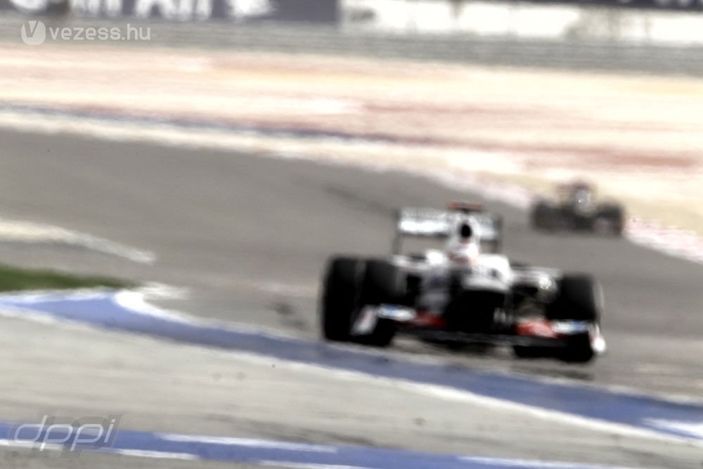 F1: Räikkönen kockáztatott 7