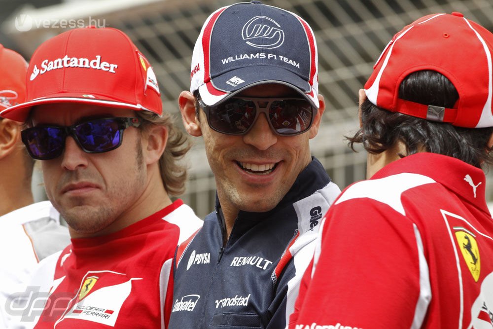 F1: Vettel nyert Räikkönenék előtt 7