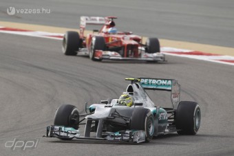 F1: Rosberg megúszta a büntetést