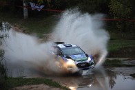 WRC: Láthatatlan különbséggel vezet a címvédő 30