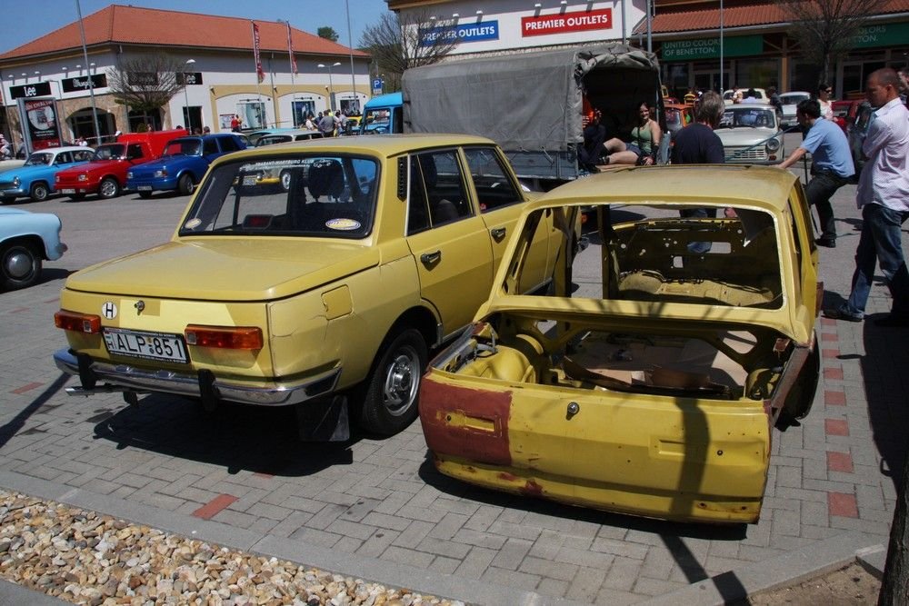 Krómos Wartburg 353 - és egy donor kasztni tolótetővel