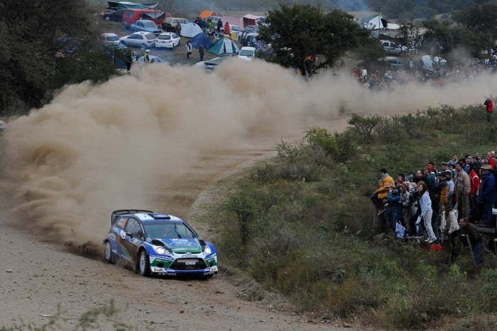 Csapatutasítással nyerne a Citroën 8