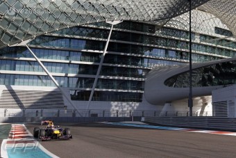 F1: Abu-Dzabi is morog a teszt miatt