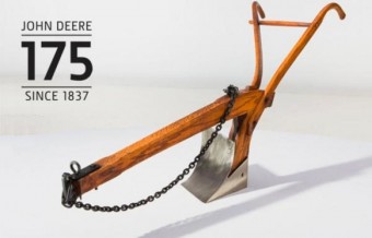 175 éves a John Deere