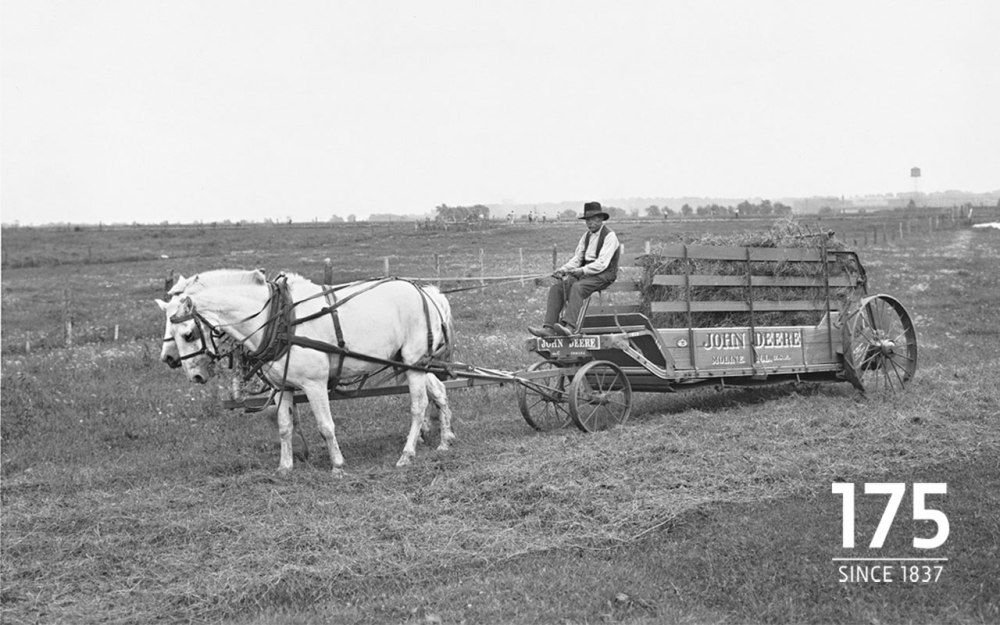 175 éves a John Deere 9