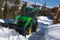 175 éves a John Deere 71