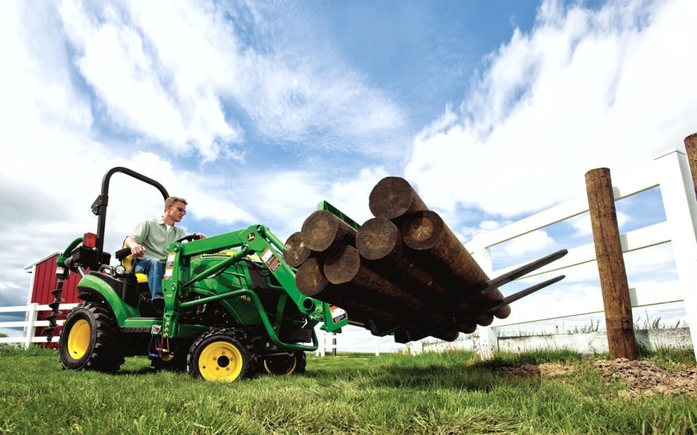 175 éves a John Deere 30