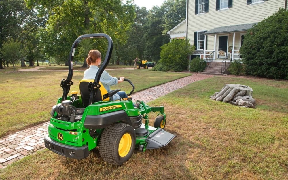 175 éves a John Deere 36