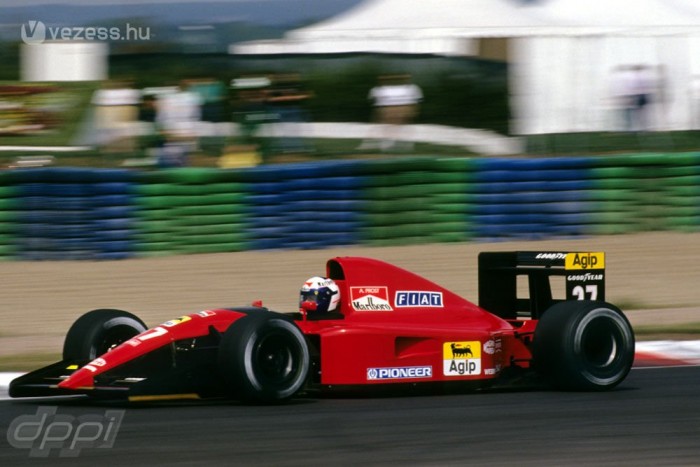 F1: Eladó a Ferrari traktorja