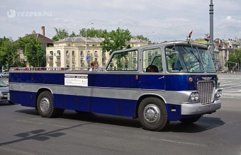 Különleges nosztalgiajárat Budapesten