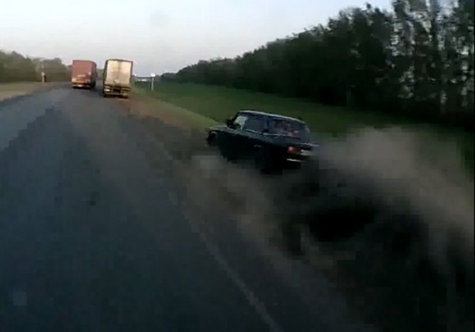 Bukfencező Lada a semmiből