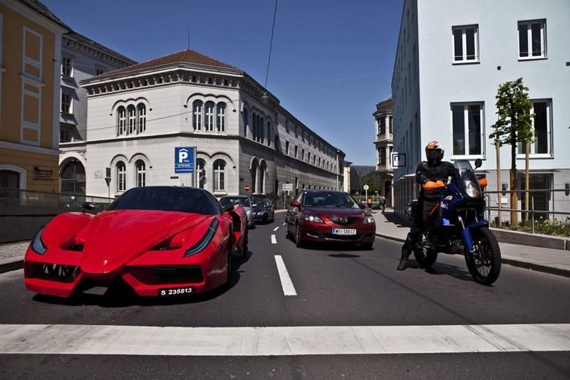 Schumachert gúnyolja a Ferrari-bicikli 22