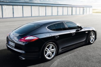 Kombit tervez a Porsche