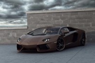 777 lóerős Lamborghini csokimázban 2