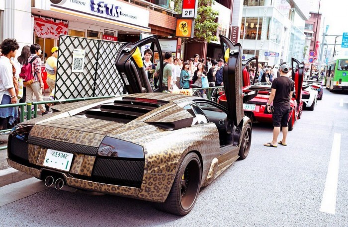 Feltűnés kell? Itt az autód! 6