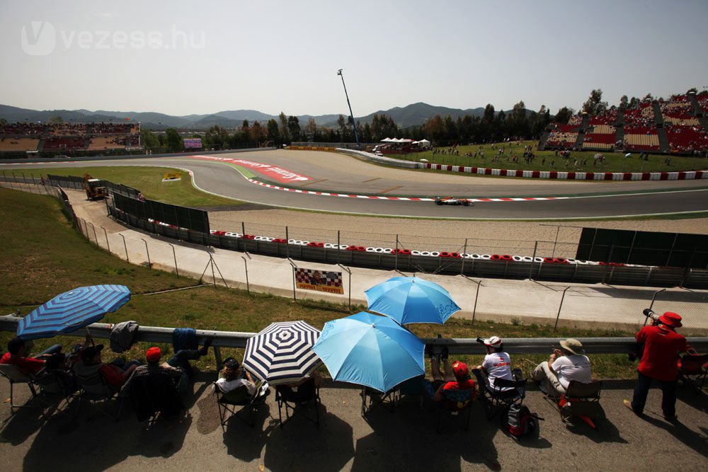 F1: Elvették Hamilton pole-ját 14