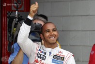 F1: Elvették Hamilton pole-ját 54