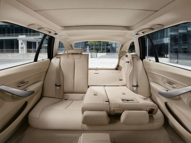 BMW 3-as családi kivitelben 6