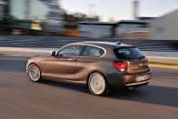 320 LE-s sportmodell a BMW 1-esből 39