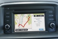 Nagyon könnyen használható a TomTom-eredetű navigációsrendszer