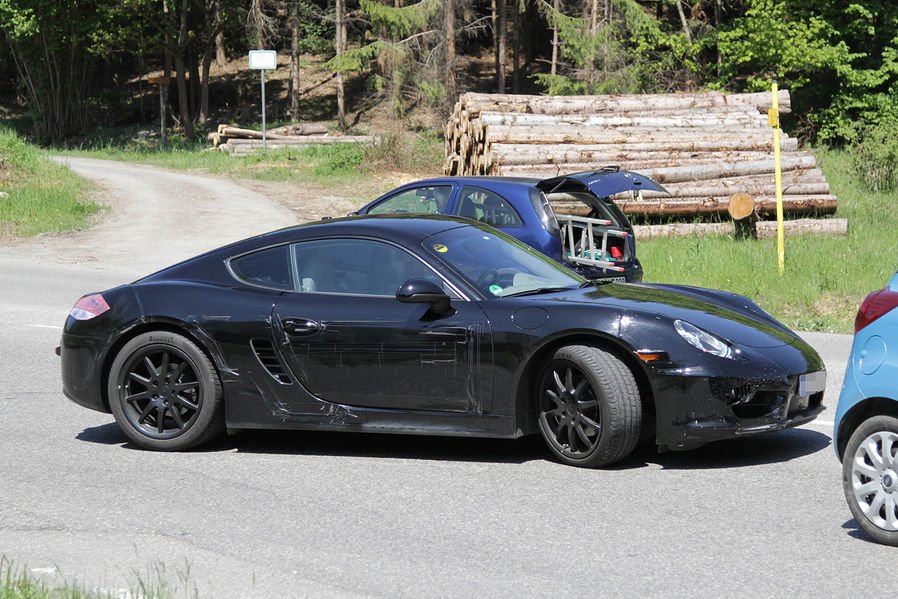 Új Porsche Cayman 320 lóerővel 5