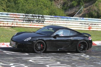 Új Porsche Cayman 320 lóerővel