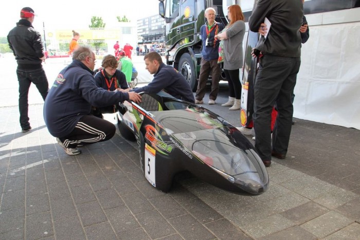 Hiányzik a whisky a magyar versenyzőknek 8 | Vezess Sokan próbálnak ellesni valamit a GAMF-tól