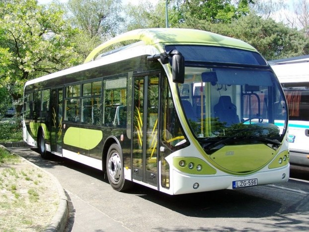 A NABI Sirius helyközi változata a Margitszigeten