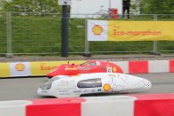 Éppen egy mazsolát előz a Shell Eco-marathon királya. Új uralkodó lesz?